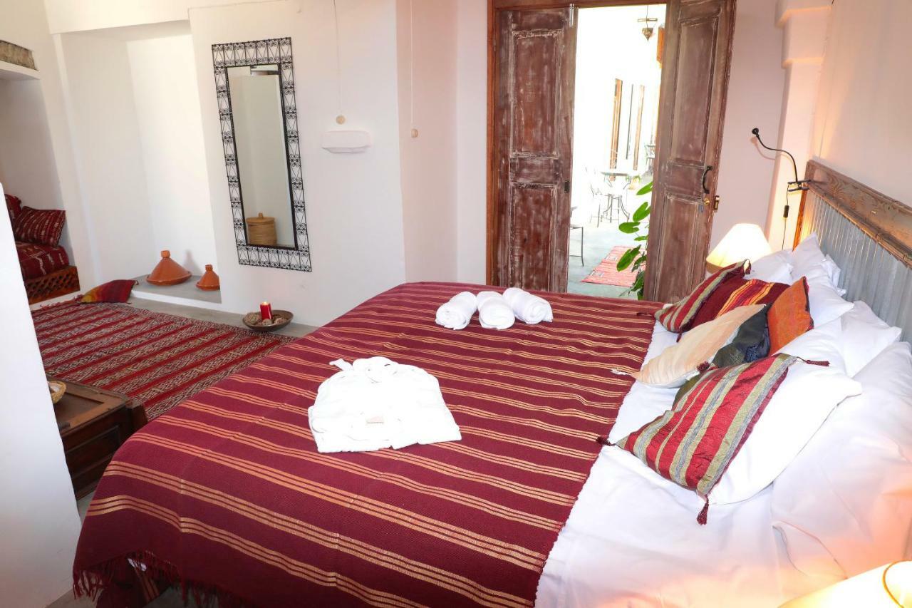 Casa Colonial Koenig Hotel Sao Filipe Bagian luar foto