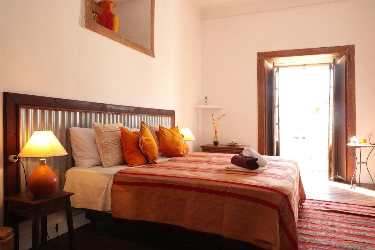 Casa Colonial Koenig Hotel Sao Filipe Bagian luar foto